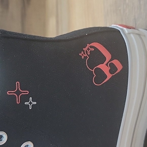 Converse high top Brand new platform in the box no lid. - Picture 6 of 16